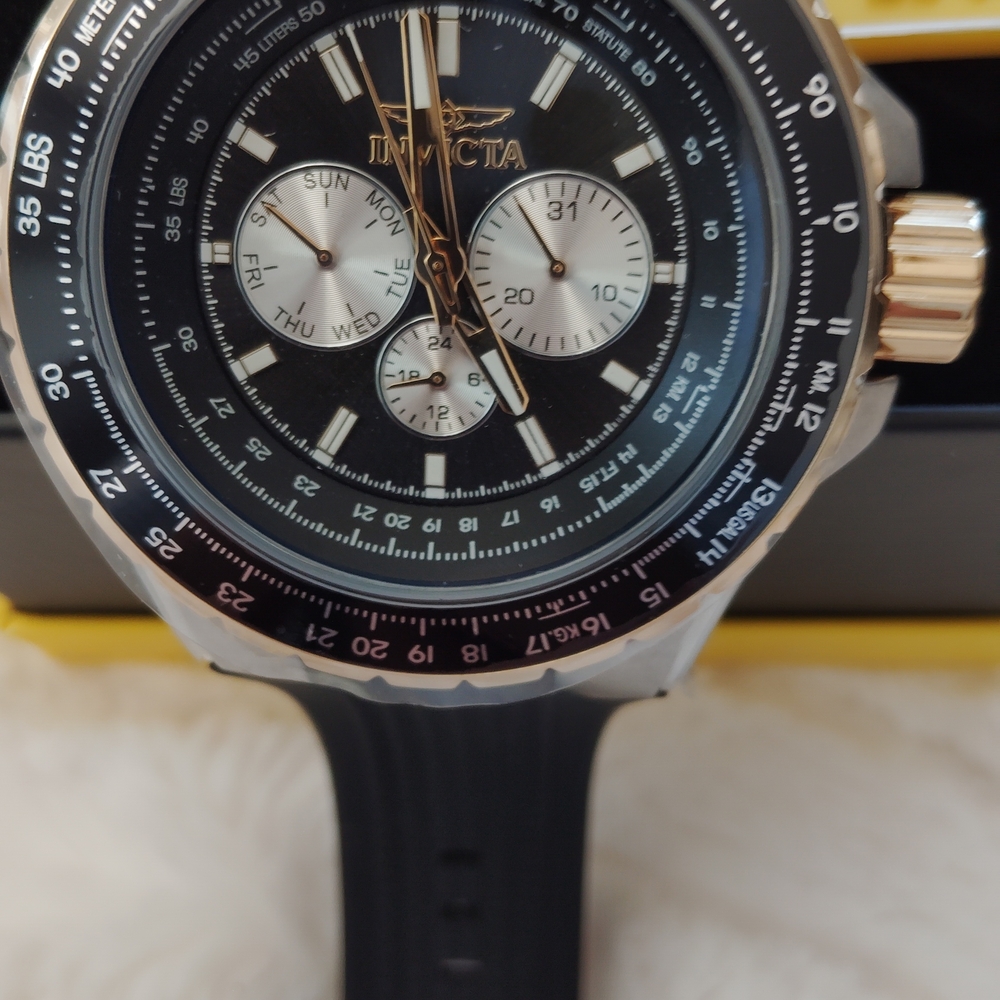 Invicta Aviator Quartz Watch Black and Gold Men's Watch - Picture 3 of 6